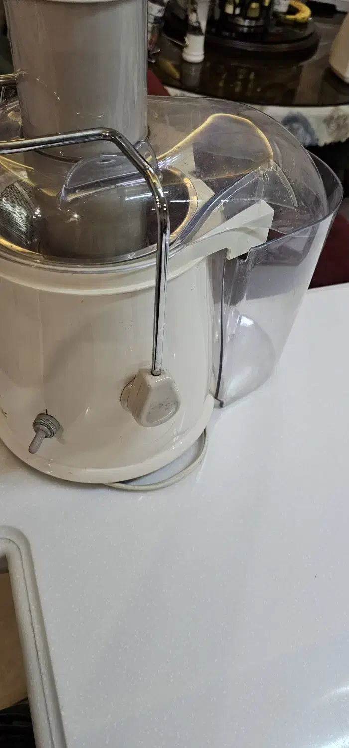 آب سیب و هویج و...گیری مولینکس|آبمیوه‌گیر و آب‌مرکبات‌گیر|تهران, قلهک|دیوار