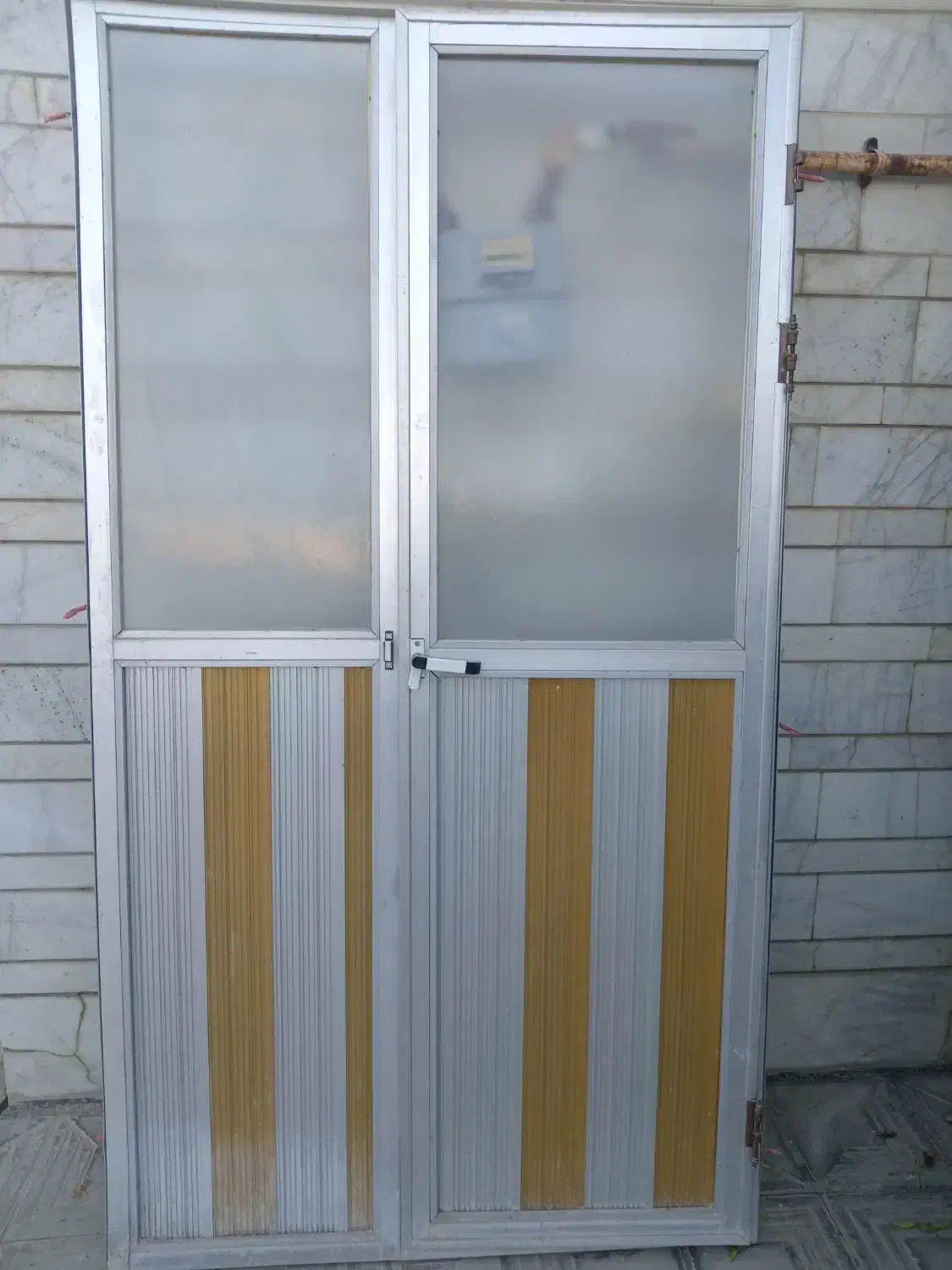 هود لمسی، درب آلومینیوم|هود|نی‌ریز, |دیوار