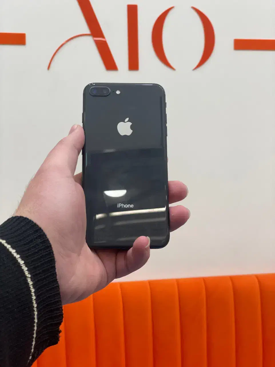 iphone 8 plus 64 black -ایوفون ۸ پلاس ۶۴ مشکی|موبایل|تهران, آجودانیه|دیوار