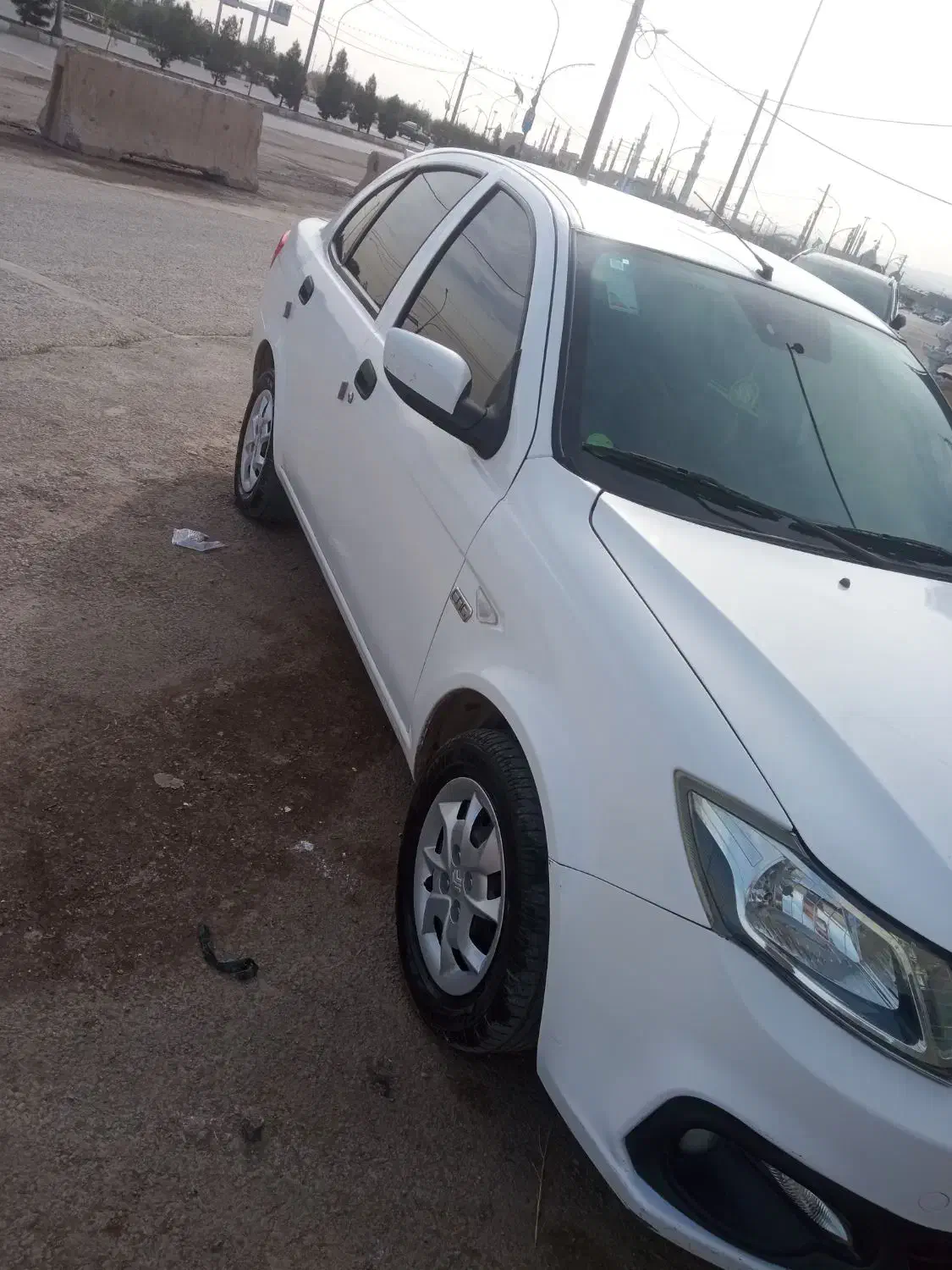 ساینا 1402 بی رنگ|خودرو سواری و وانت|قم, جمکران|دیوار