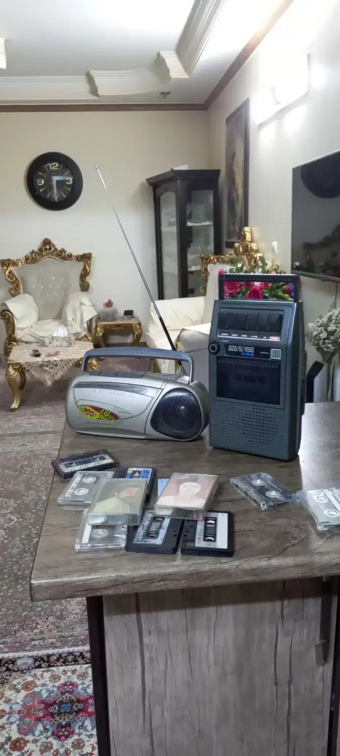 ظبط خبرنگاری عتیقه ژاپنی و رادیو ظبط JVc سالم|سیستم صوتی خانگی|تهران, خانی آباد نو شمالی|دیوار