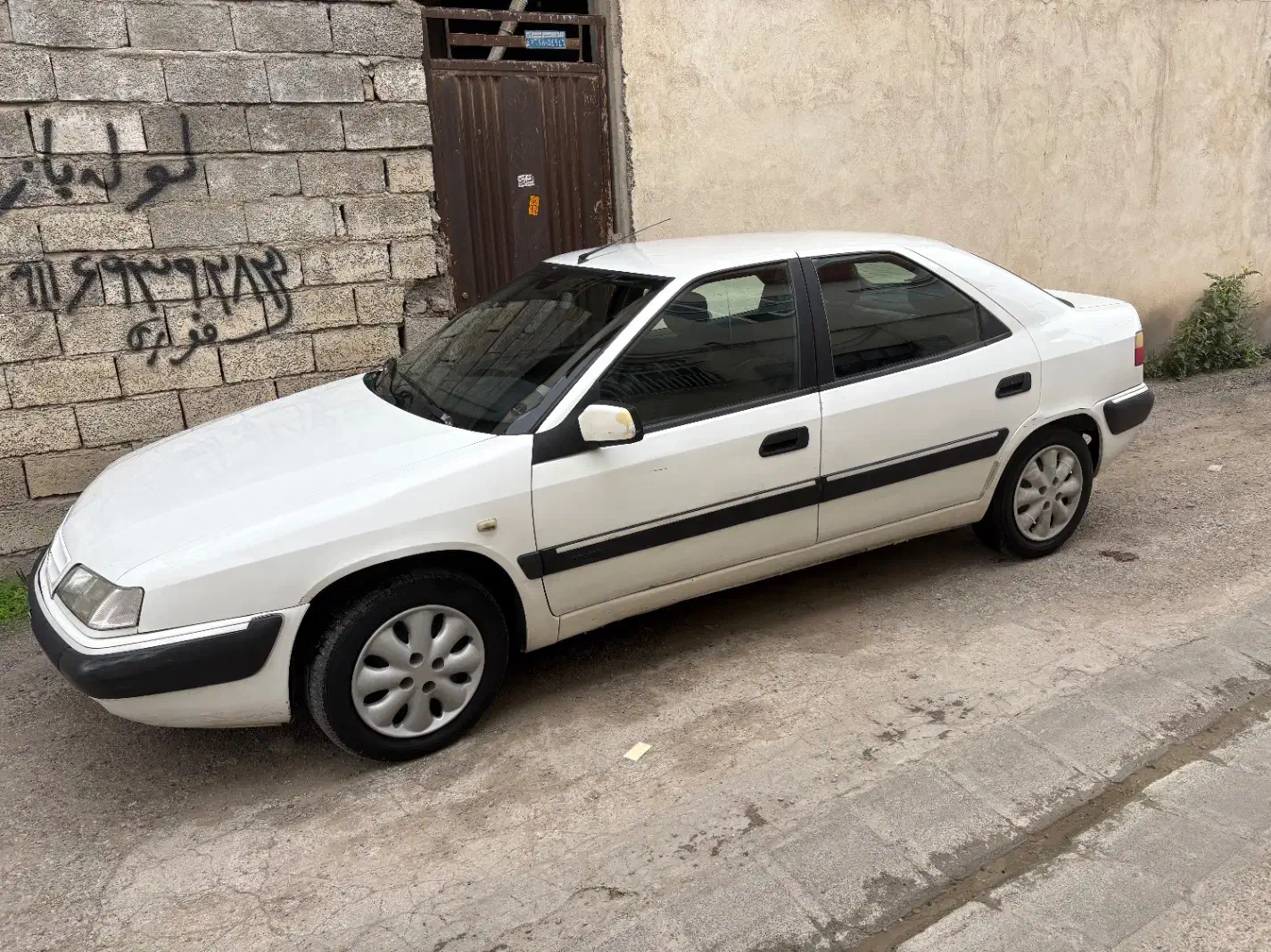 زانتیا ۸۷ سفید بی رنگ|خودرو سواری و وانت|قائم‌شهر, |دیوار