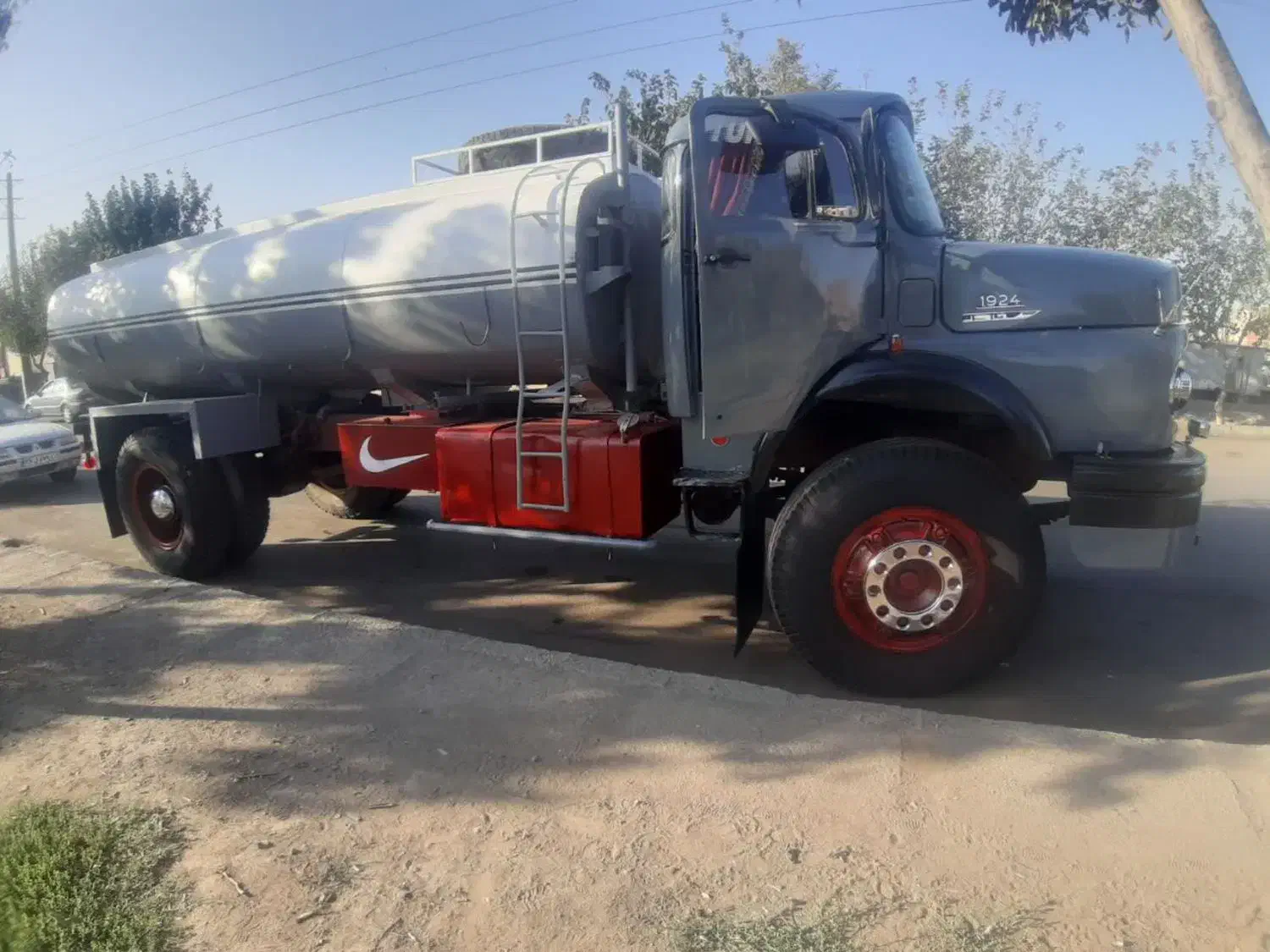 کامیون بنز تک ۱۹۲۴ مدل ۱۳۵۴|خودرو سنگین|سورک, |دیوار