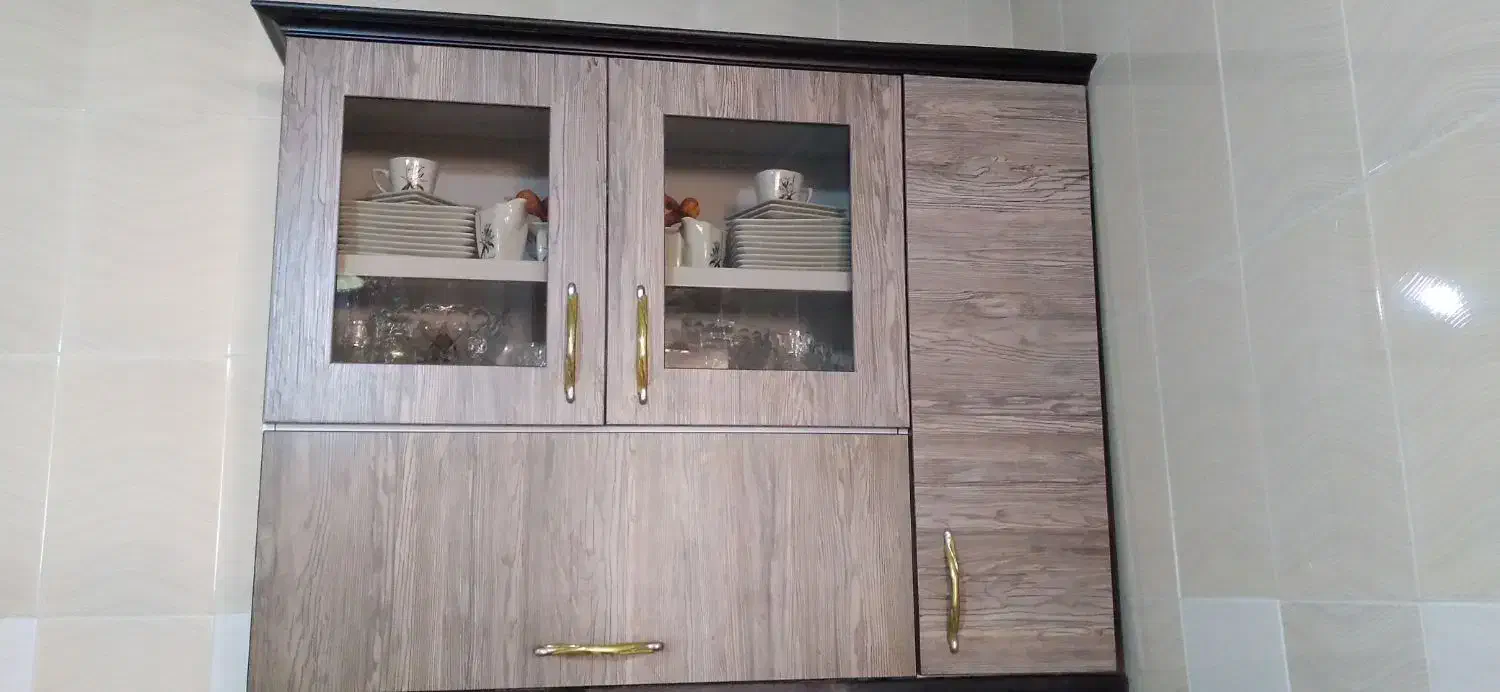 آبچکان|آب‌چکان و نظم‌دهنده ظروف|نظرآباد, رسالت|دیوار