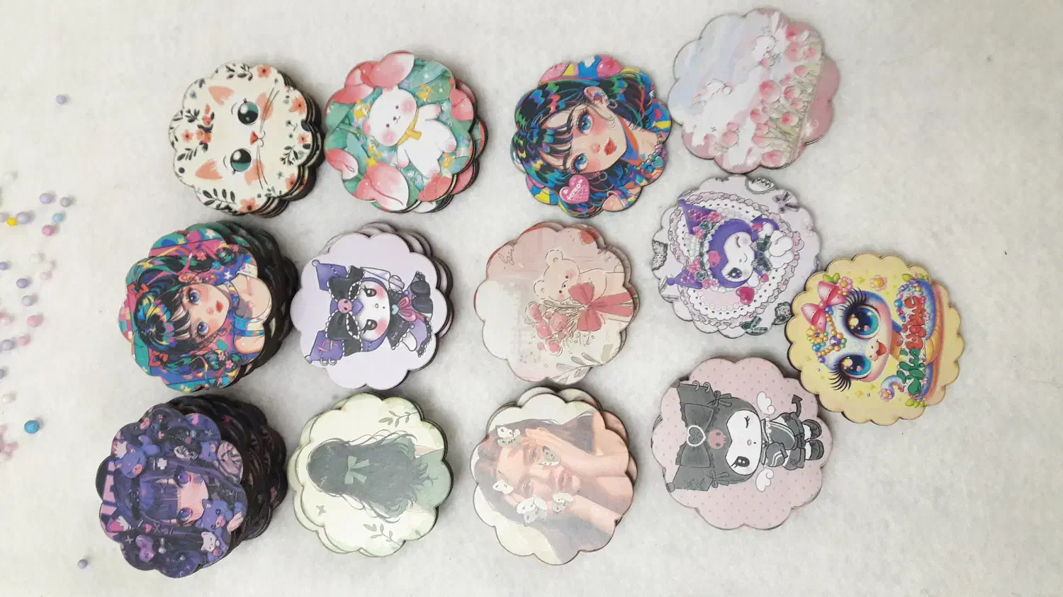 آینه کیفی وپایه گوشی|آینه|کاشان, باهنر|دیوار