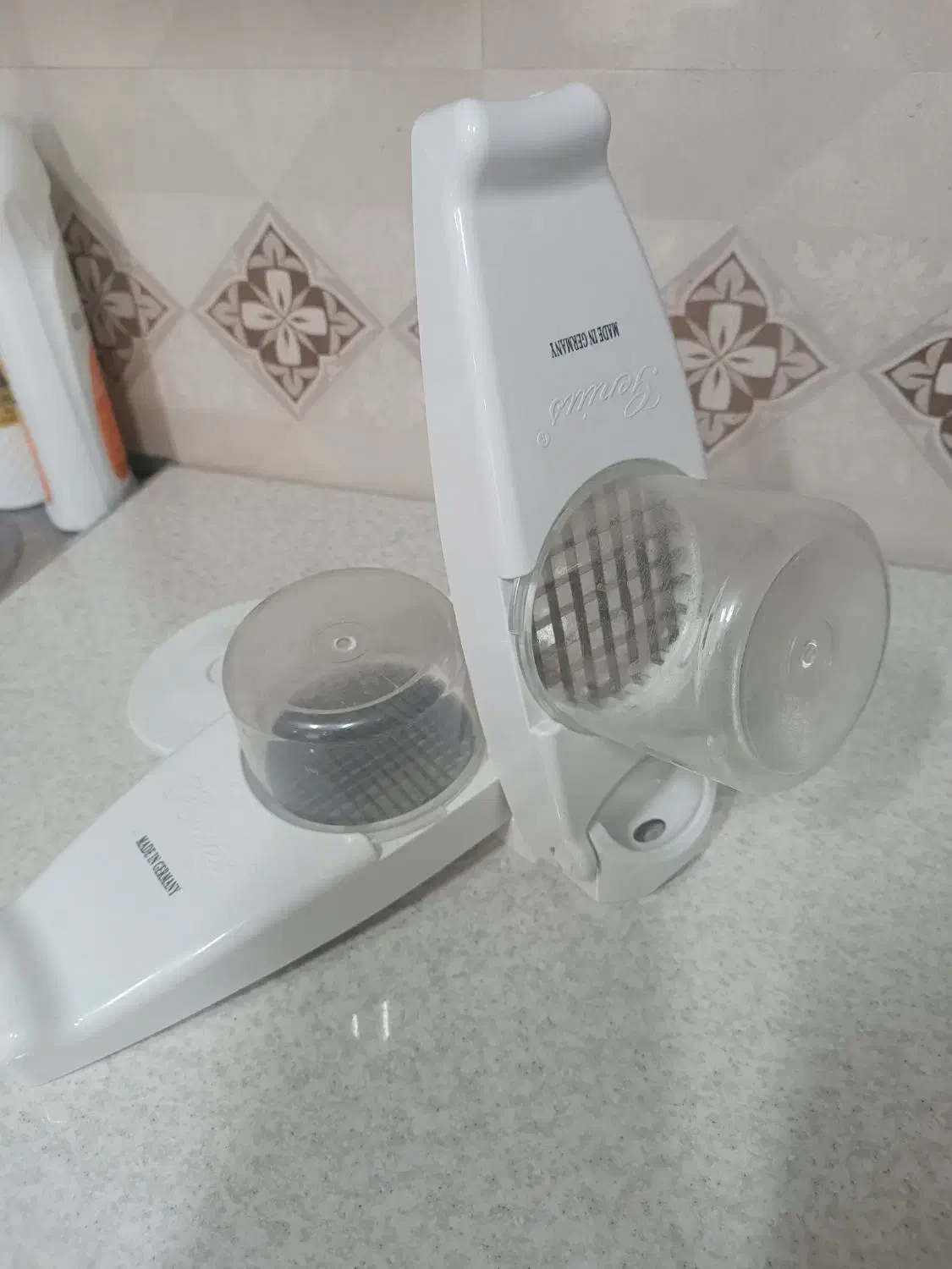 ظرف|خردکن، آسیاب، غذاساز|گناباد, |دیوار