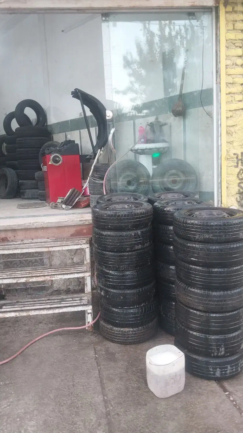 رینگ لاستیک ۴۰۰|قطعات یدکی و لوازم جانبی|چناران, |دیوار