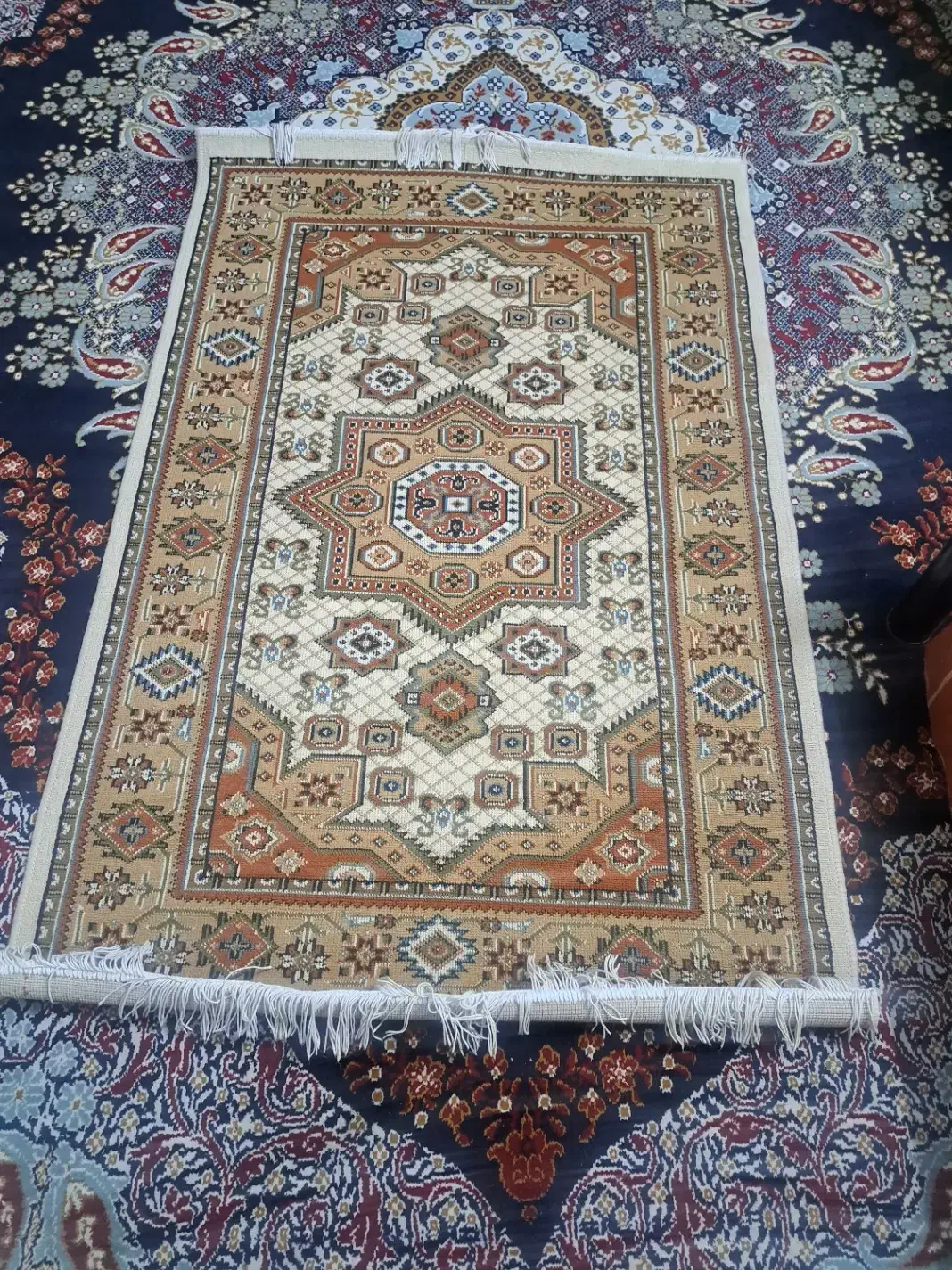 قالیچه گلیمی|گلیم، جاجیم، گبه|نیشابور, راه آهن|دیوار