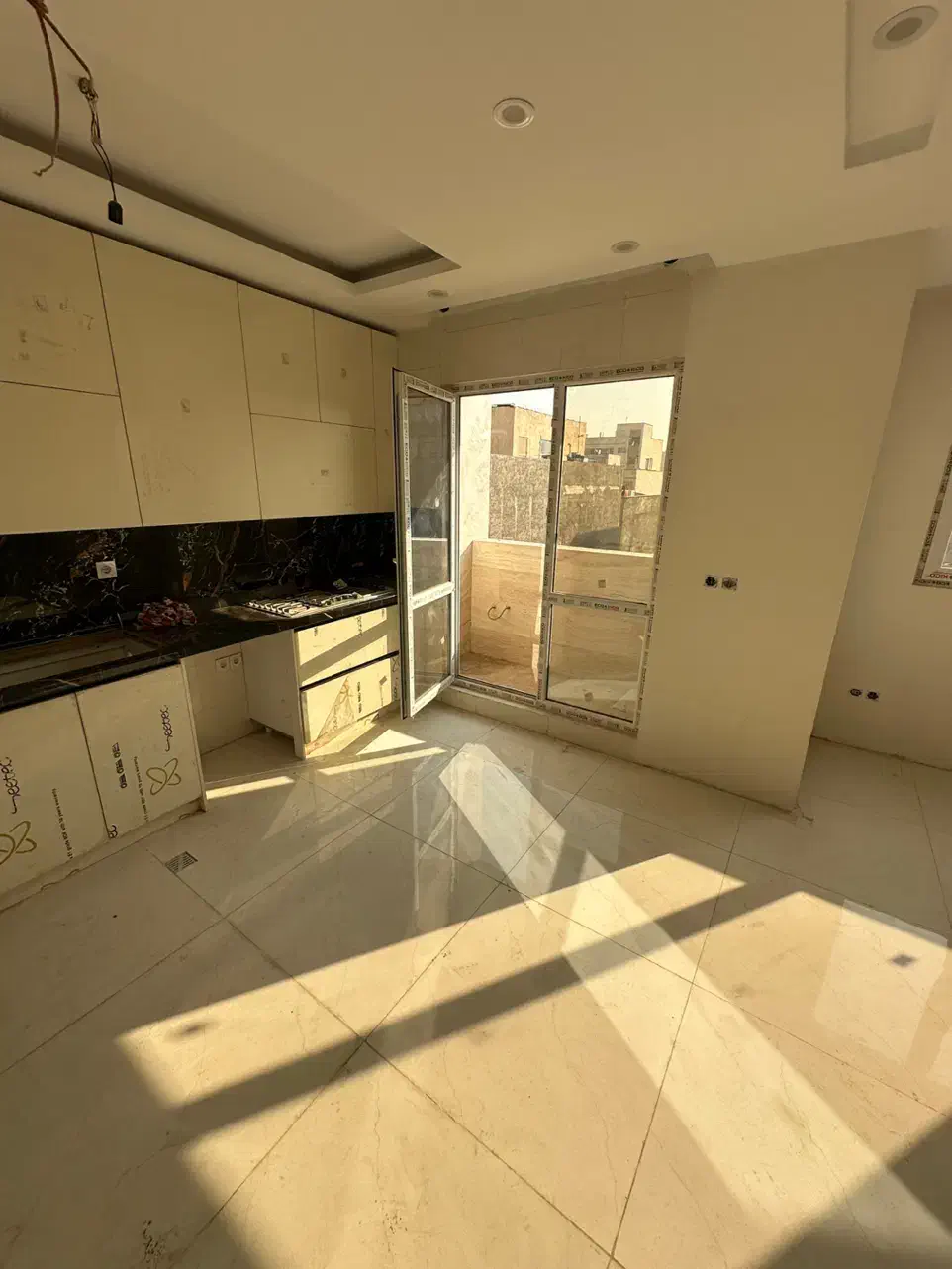 ۱۰۵ متر نوساز کلید نخورده