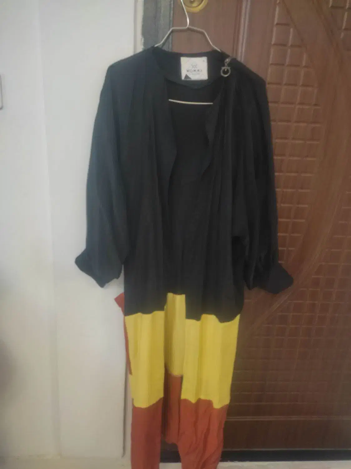 مانتو نو|لباس|دامغان, |دیوار