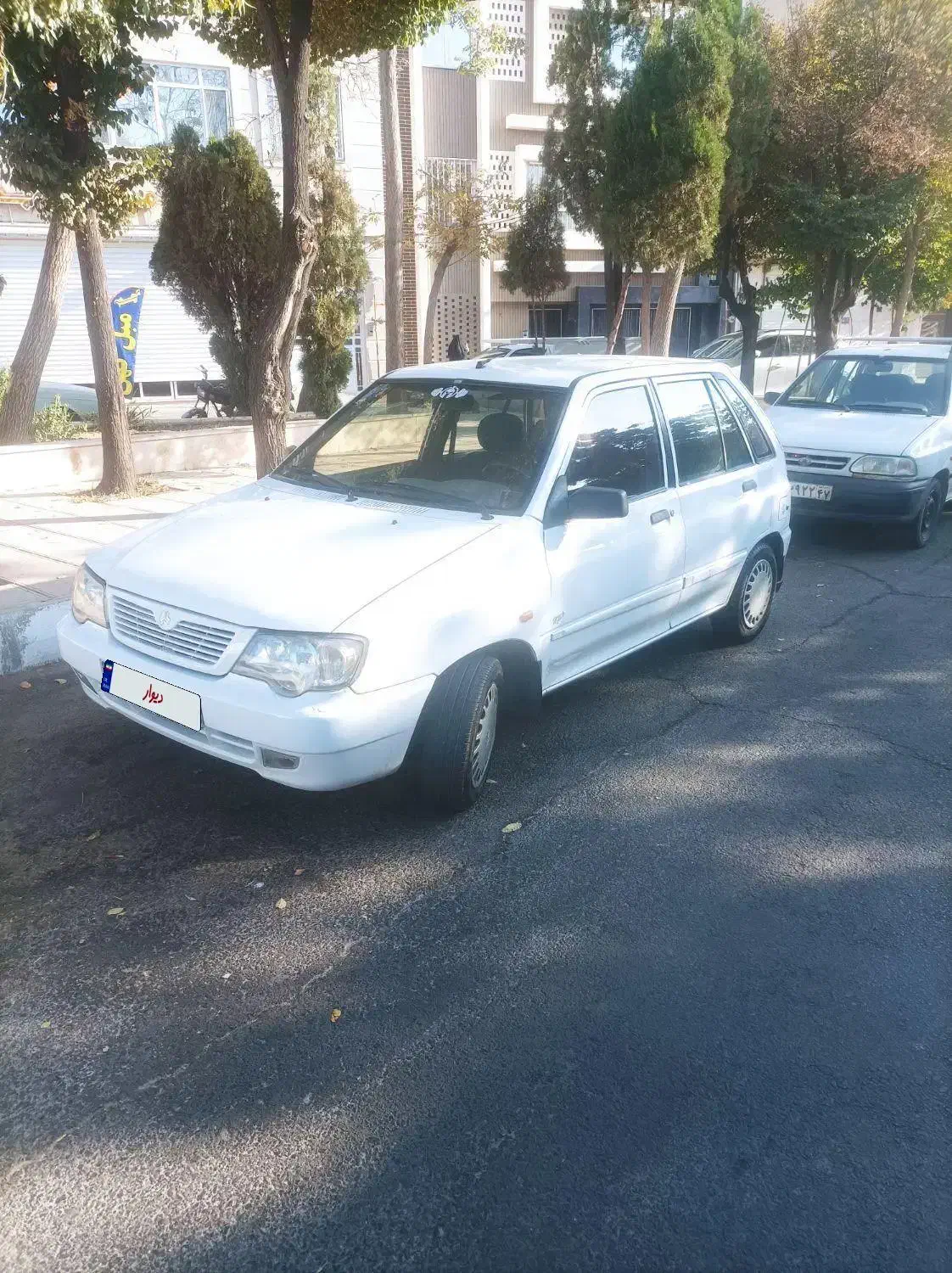 111مدل 92|خودرو سواری و وانت|اراک, |دیوار