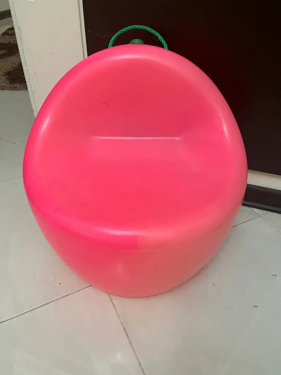 صندلی اتاق کودک جنس عالی|اسباب و اثاث بچه|شیراز, عفیف‌آباد|دیوار