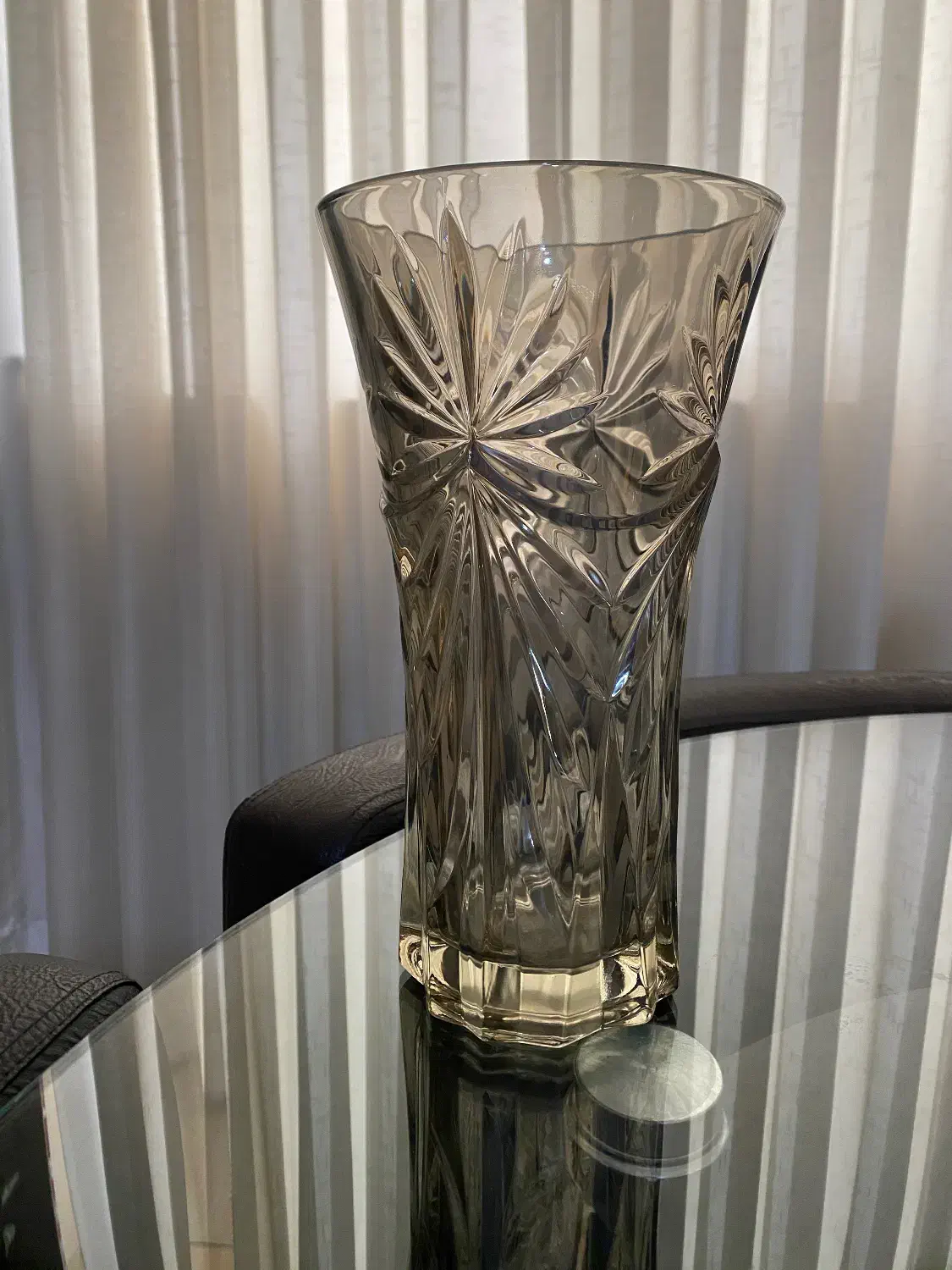 گلدان قدیمی پهلوی|کلکسیون اشیاء عتیقه|سمنان, |دیوار