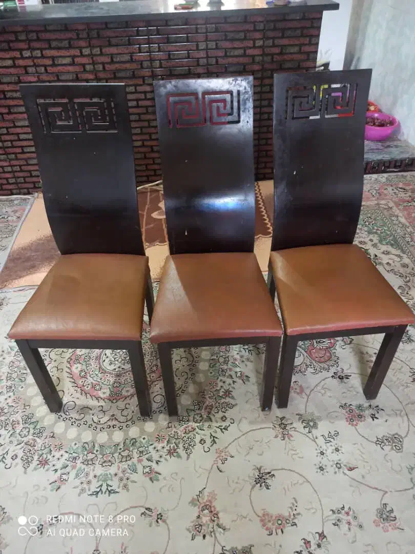 میز غذاخوری بهمراه 3تاصندلی درشهرچمران|میز و صندلی غذاخوری|بندر ماهشهر, |دیوار