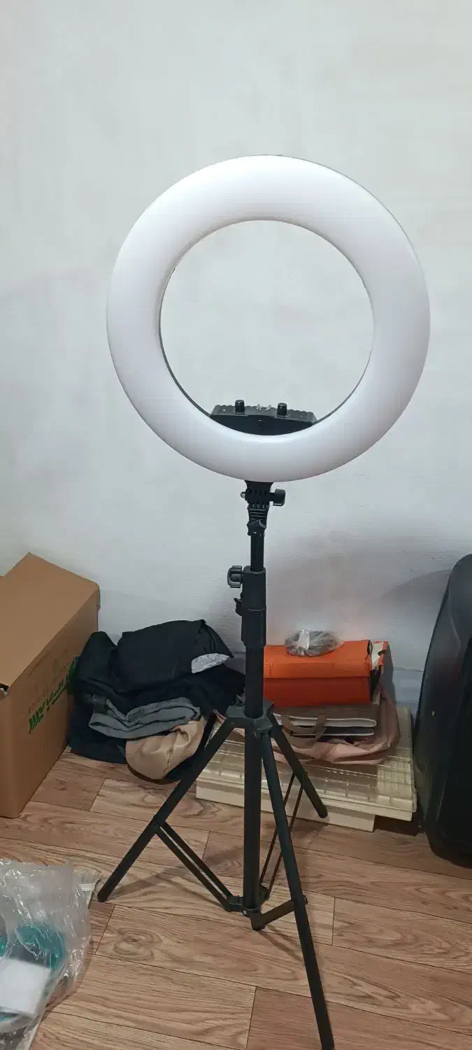 رینگ لایت 100وات|دوربین عکاسی و فیلمبرداری|رشت, کاکتوس|دیوار