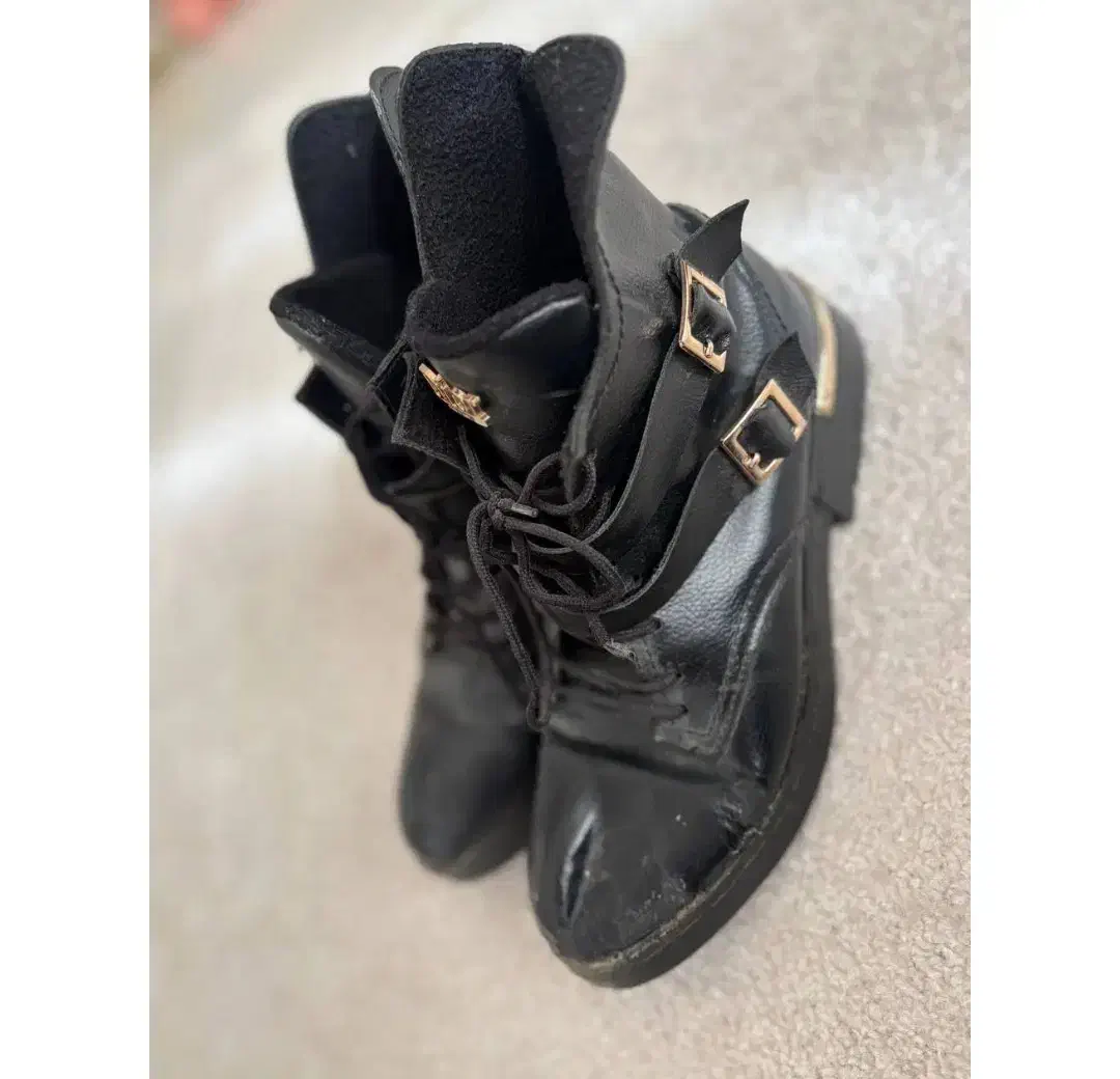 دو جفت چکم درحد نو زیپ دار رنگ مشکی37و38|کیف، کفش، کمربند|اراک, |دیوار