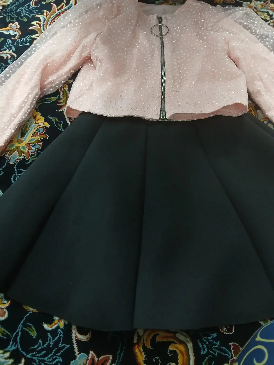 لباس مجلسی|لباس|ازنا, |دیوار