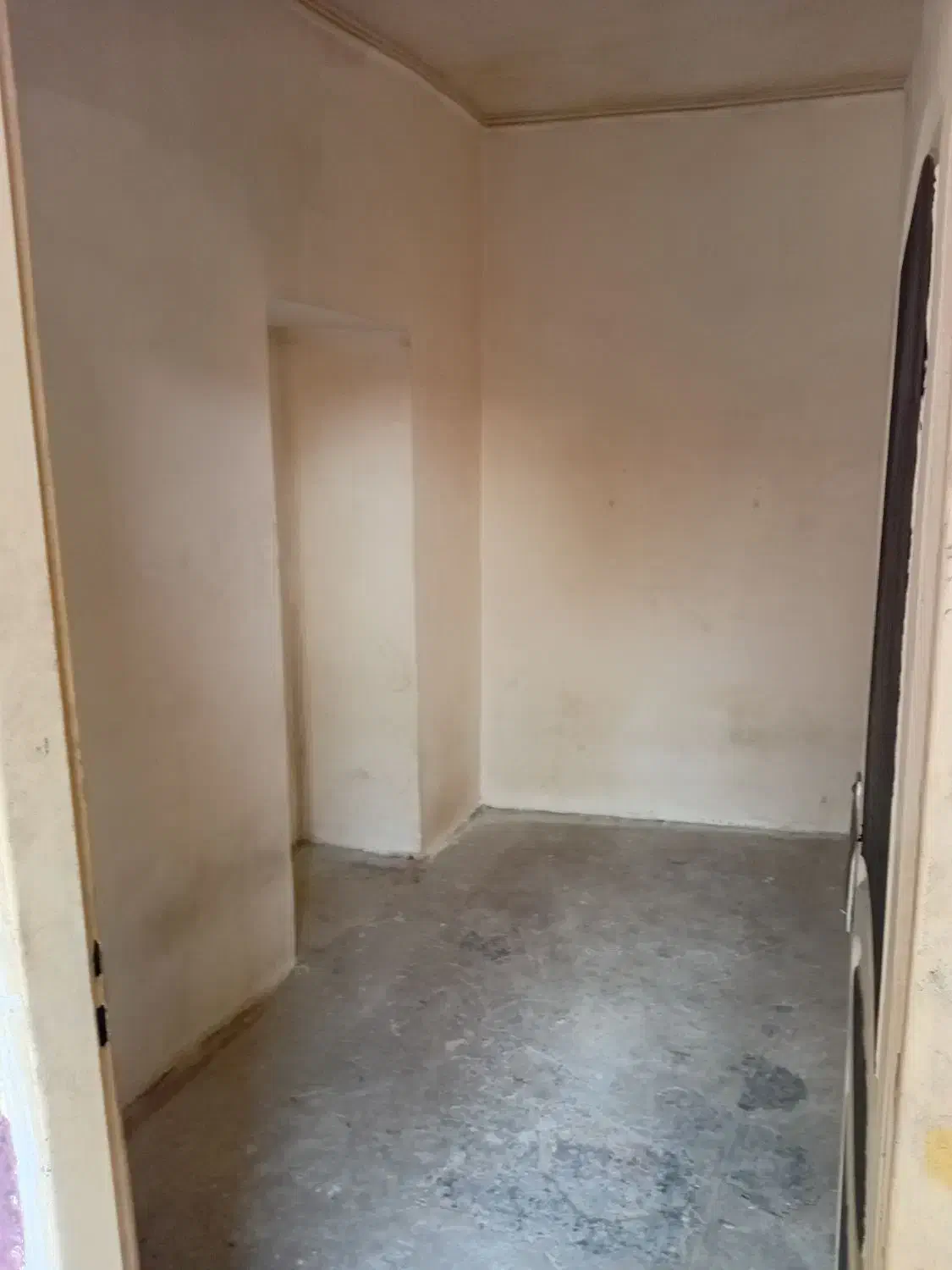 اجاره دربست به کارگر یا انباری یا تولیدی