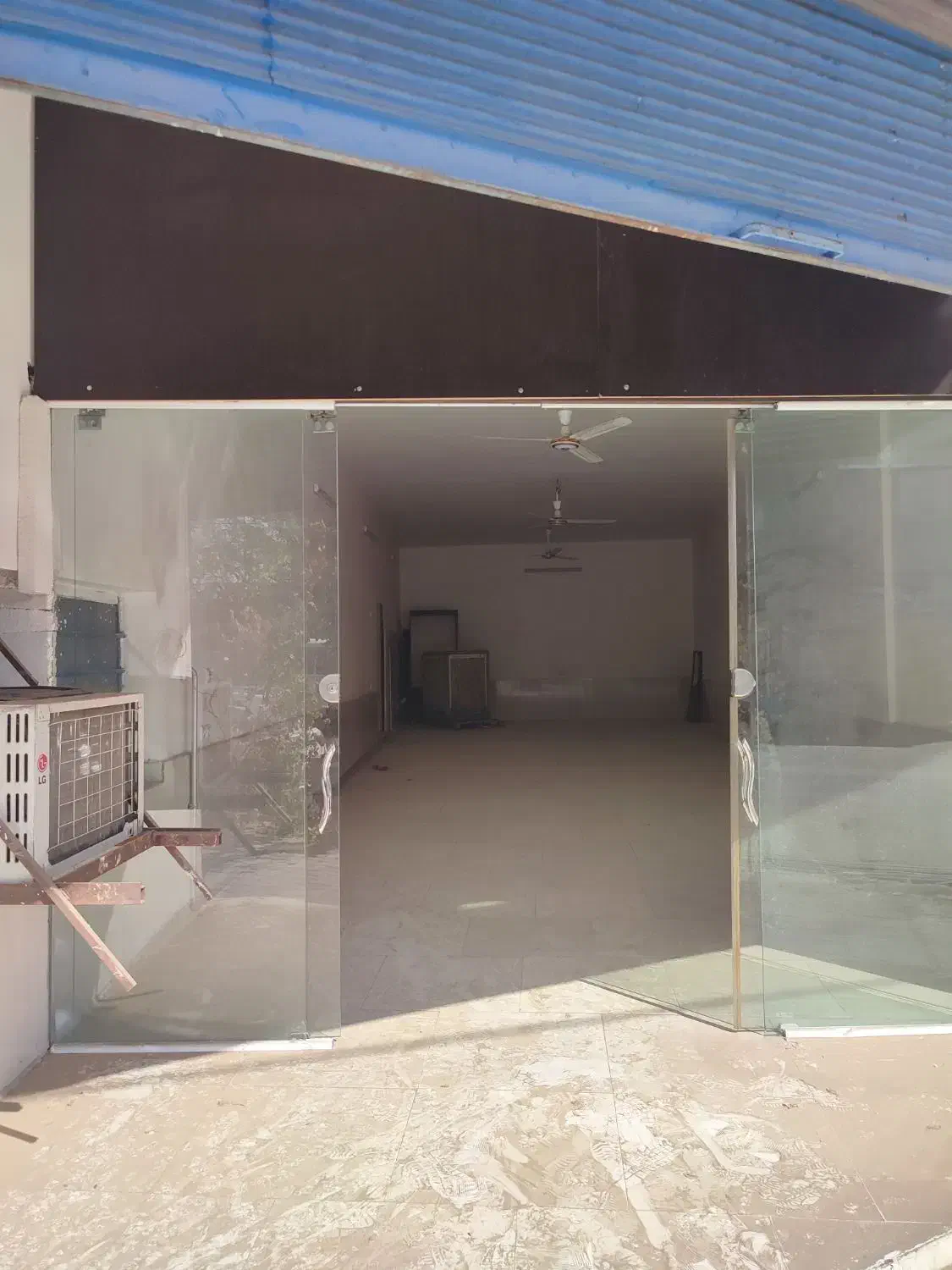 مغازه اجاره ای|اجارهٔ مغازه و غرفه|سبزوار, چهارراه فرودگاه|دیوار