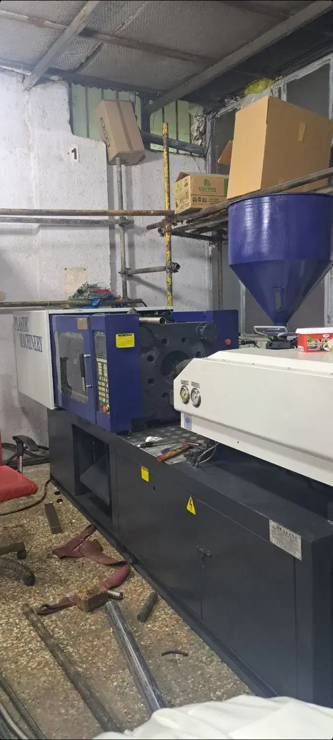 دستگاه تزریق پلاستیک چینی ۱۱۰ تن|ماشین‌آلات صنعتی|فردیس, شهرک شهید حسینی|دیوار
