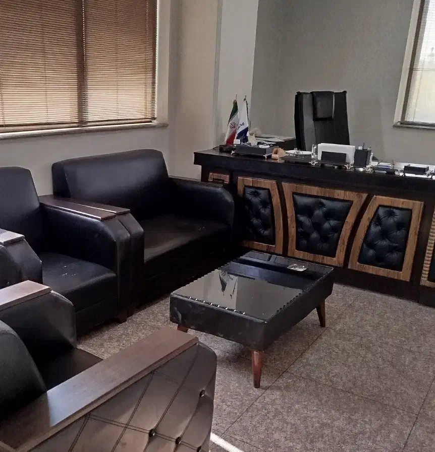 کارمند پاسخگوی تلفن و منشی تلفنی با فن بیان قوی|استخدام اداری و مدیریت|تهران, مهران (سیدخندان)|دیوار