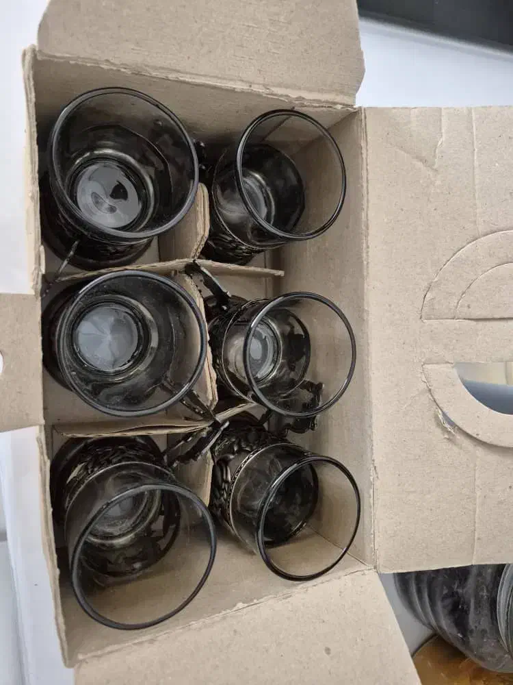 استکان|ظروف سرو و پذیرایی|شیراز, دشت چنار|دیوار