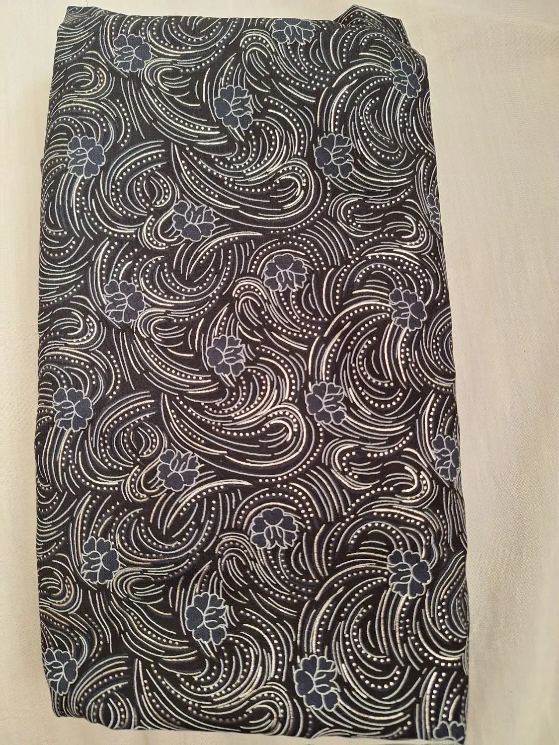 چادرمجلسی|لباس|خمینی‌شهر, |دیوار