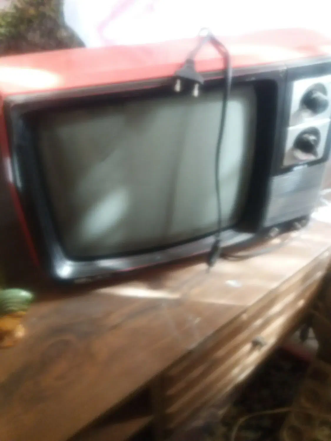 دو عدد تلویزیون قدیمی|کلکسیون و سرگرمی|محلات, |دیوار