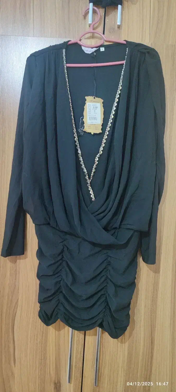 پیراهن مجلسی کاملا نو|لباس|پردیس, فاز ۴|دیوار