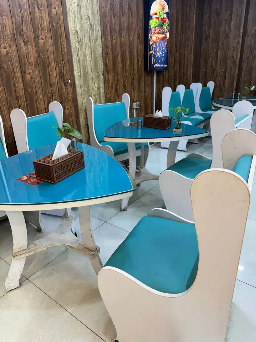 فروش میز و صندلی رستورانی|میز و صندلی غذاخوری|کرمان, |دیوار