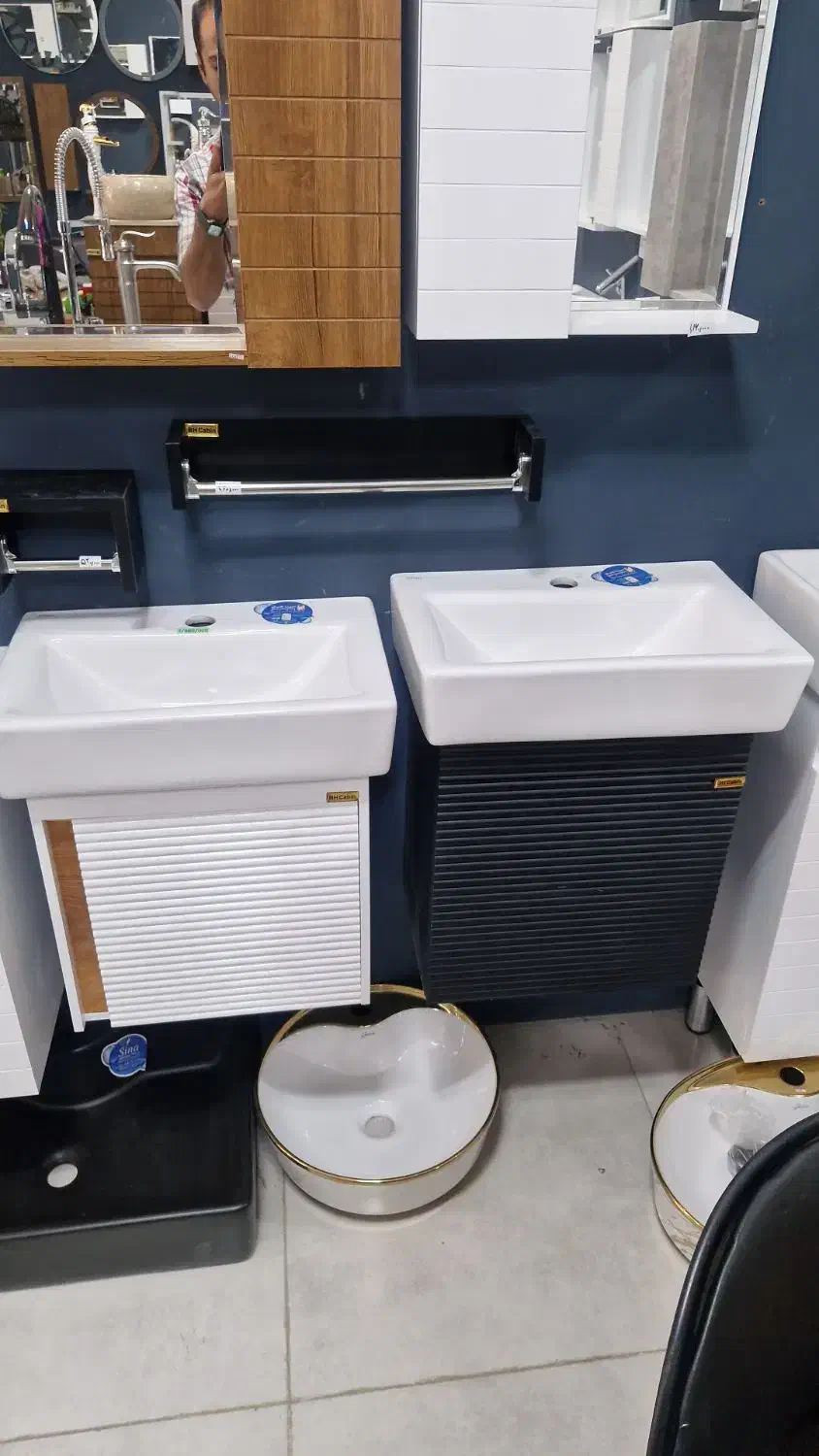 روشویی کابینتی سرویس بهداشتی آتیلا با عرض کم بلوطی|مصالح و تجهیزات ساختمان|رودهن, |دیوار