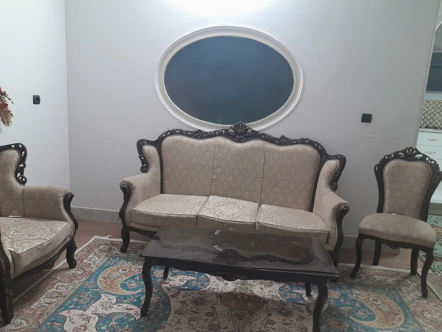 مبل|مبلمان خانگی و میز عسلی|قم, بکایی|دیوار