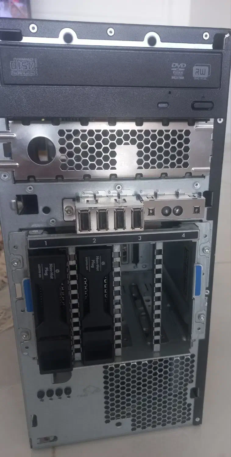 سرور hp ml310e|قطعات و لوازم جانبی رایانه|ارومیه, |دیوار