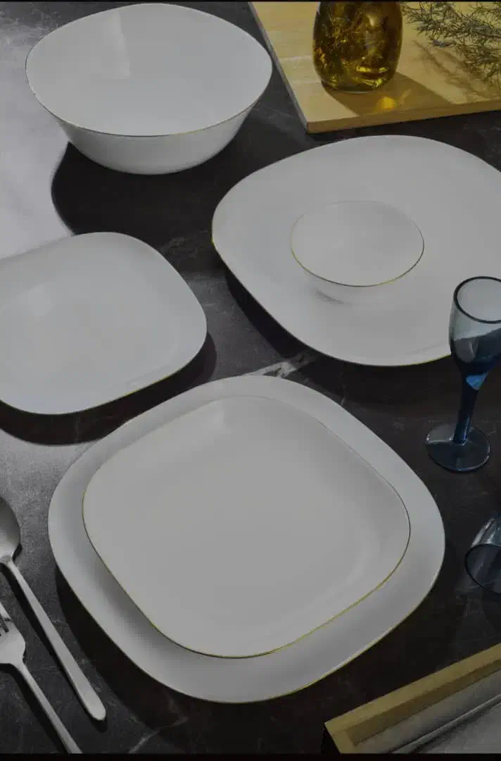 سرویس 26 پارچلب طلا|ظروف سرو و پذیرایی|فسا, |دیوار