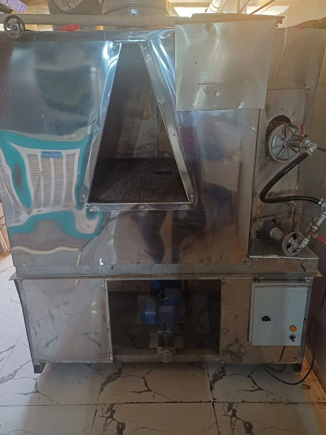 تنور سنگک|کافی‌شاپ و رستوران|رباط‌کریم, شهرک صنعتی نصیرآباد|دیوار