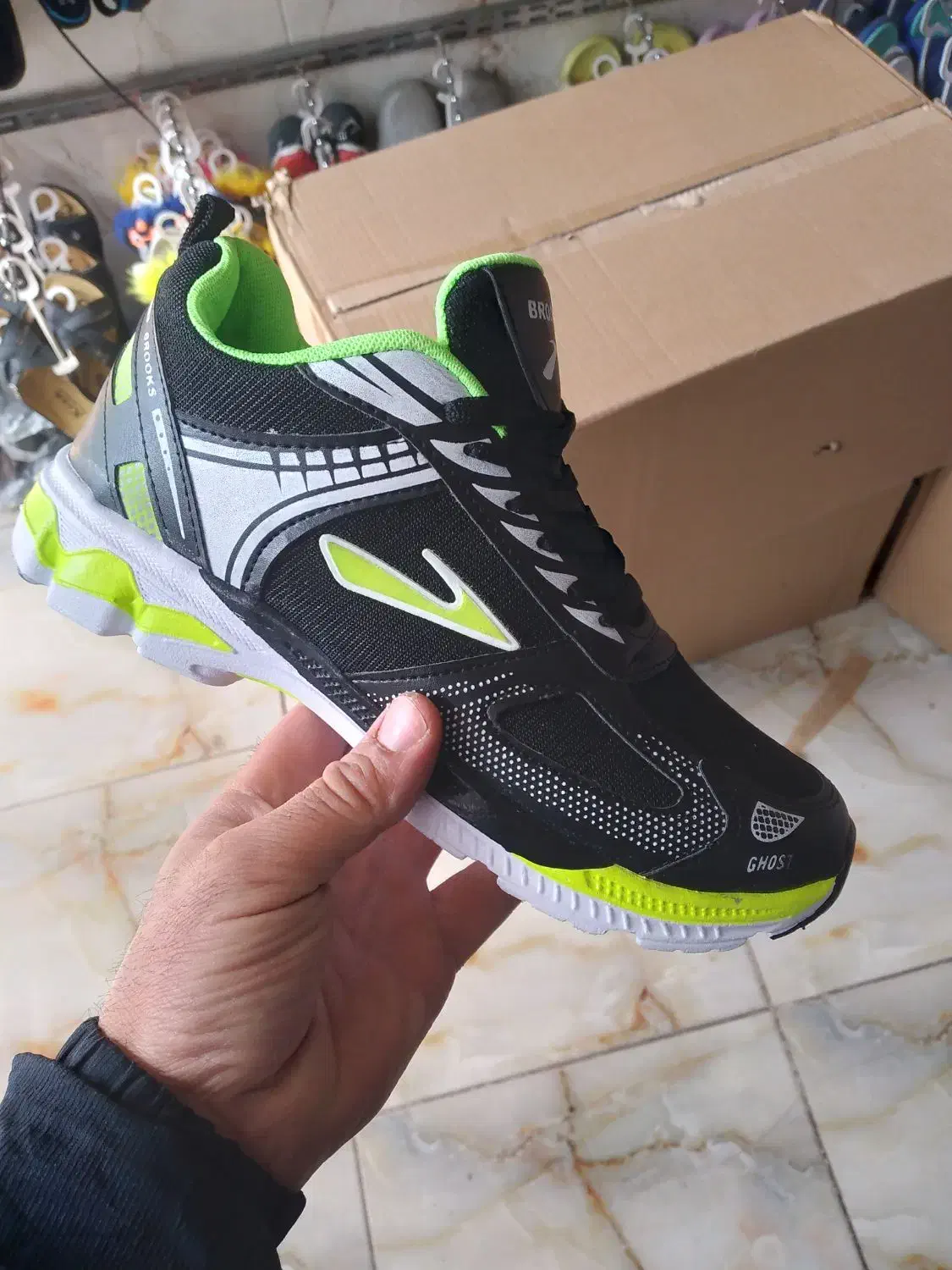 ساکونی و اسیکس  ۳جفت ببر ۹۵۰|کیف، کفش، کمربند|قم, ولیعصر|دیوار