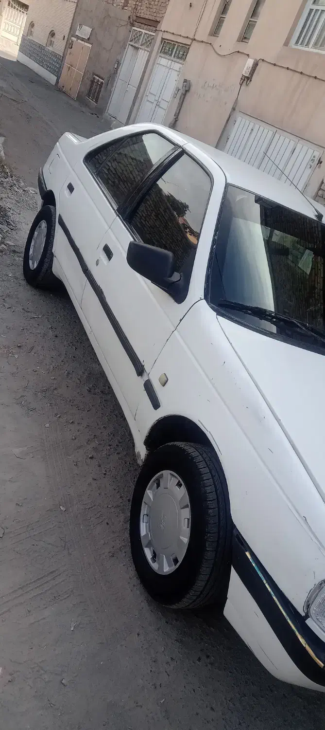 پژو اردی سفید شرایطی. سلامت معاوضه با ۴۰۰ موتور|خودرو سواری و وانت|پرند, فاز ۶|دیوار