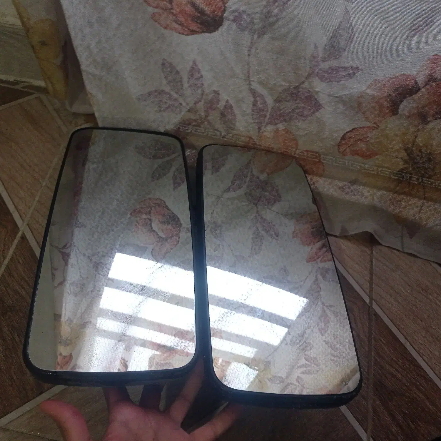 آیینه بغل ایسوزو|قطعات یدکی و لوازم جانبی|خرم‌آباد, |دیوار