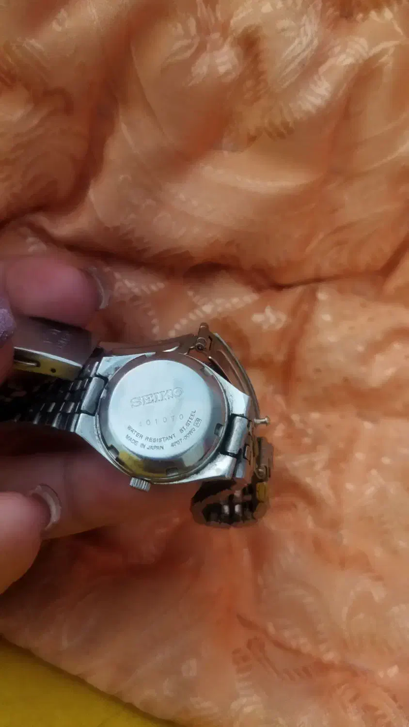 ساعت مچی قدیمی سیکو اصل|ساعت|اصفهان, شهرک کوثر|دیوار