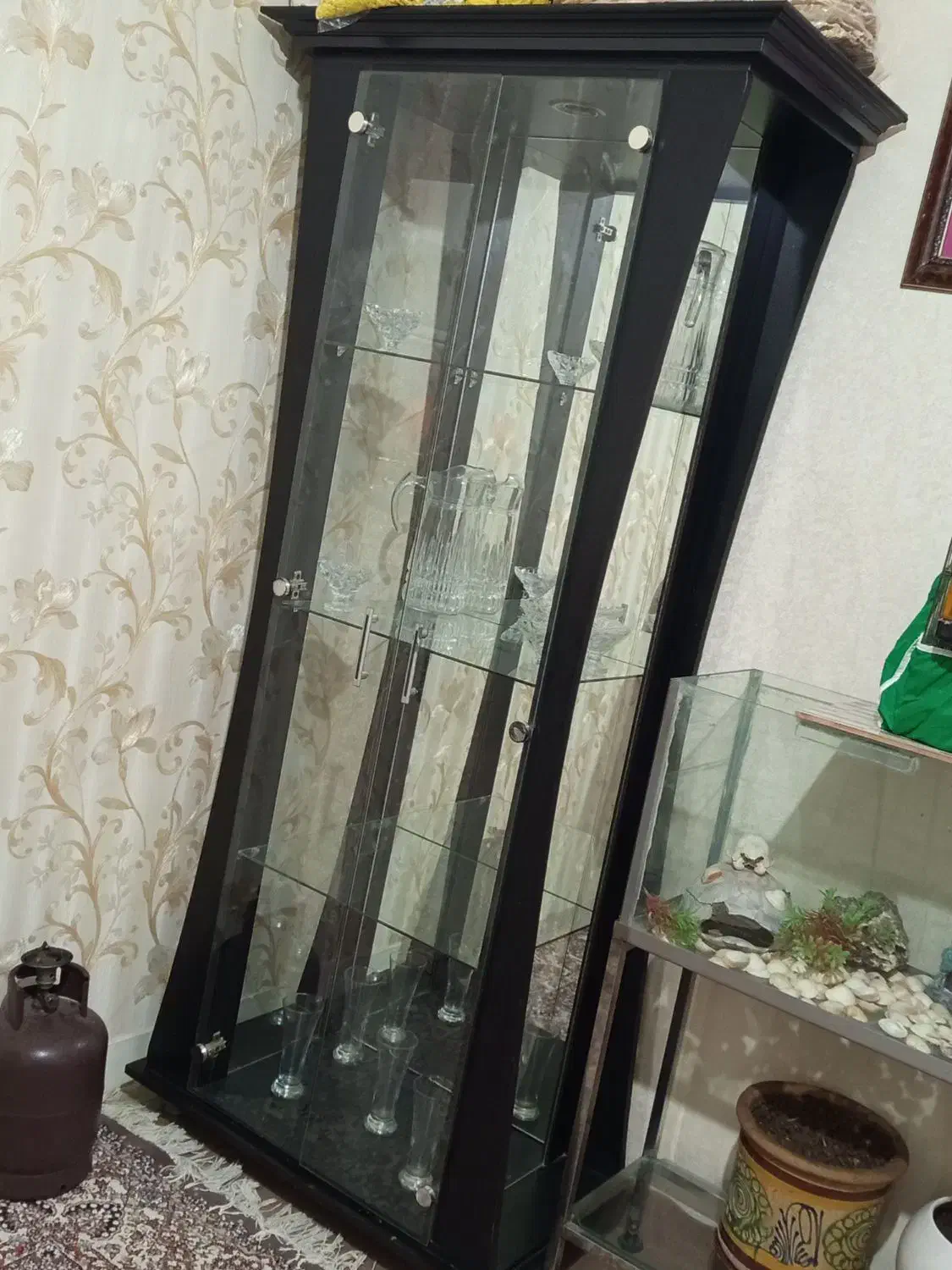 مبل ۹ نفره سالم سلطنتی|مبلمان خانگی و میز عسلی|ماهدشت, |دیوار