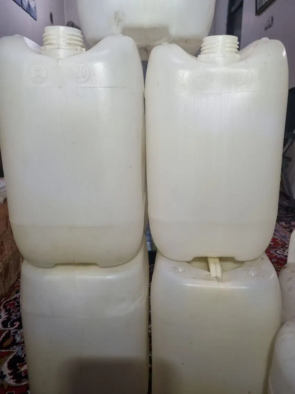 ۳۰ عدد ۲۰ لیتری|ظروف نگهدارنده، پلاستیکی، یک‌بارمصرف|بندر انزلی, انقلاب|دیوار