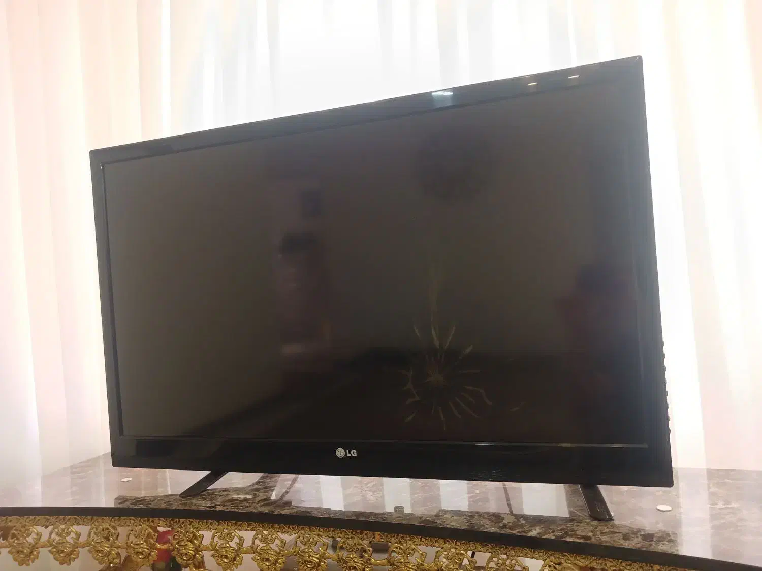 تلویزیون ال ای دی ۴۲اینچ الجی|تلویزیون و پروژکتور|رودهن, |دیوار