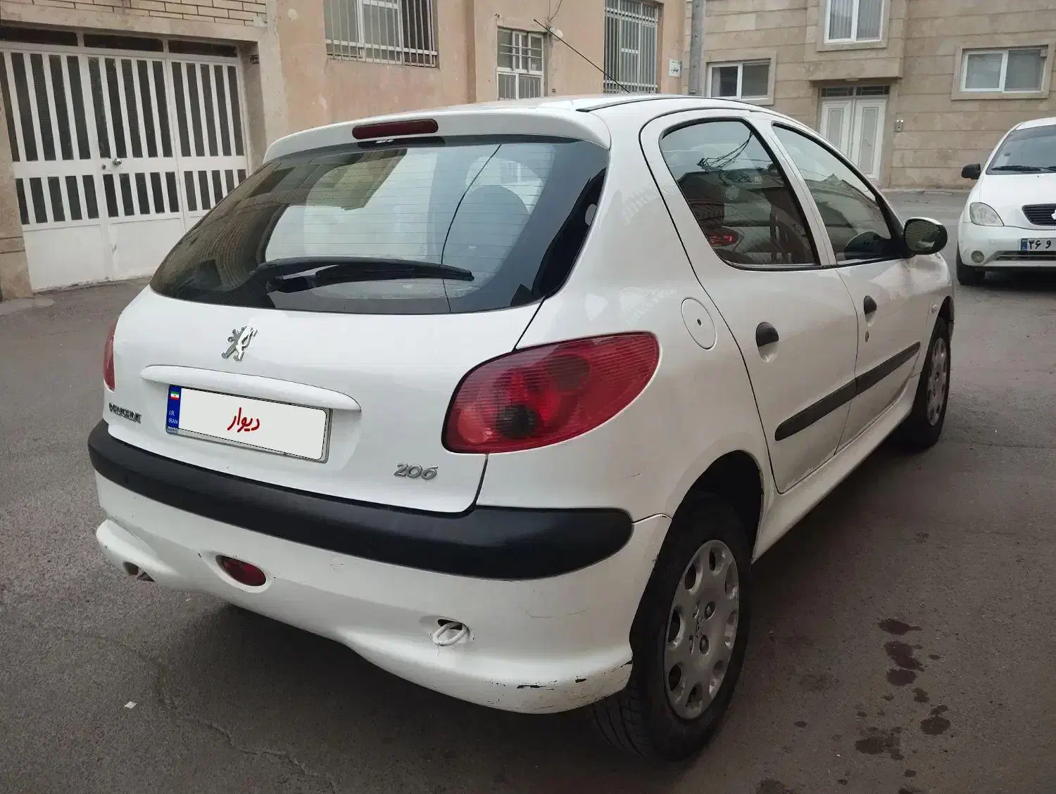 206 تیپ دو مدل 95|خودرو سواری و وانت|کاشان, میدان کهنه|دیوار