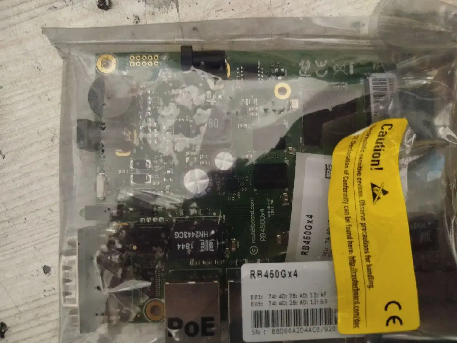 تعدادی تجهیزات شبکه|مودم و تجهیزات شبکه|اصفهان, کوی ولی عصر|دیوار