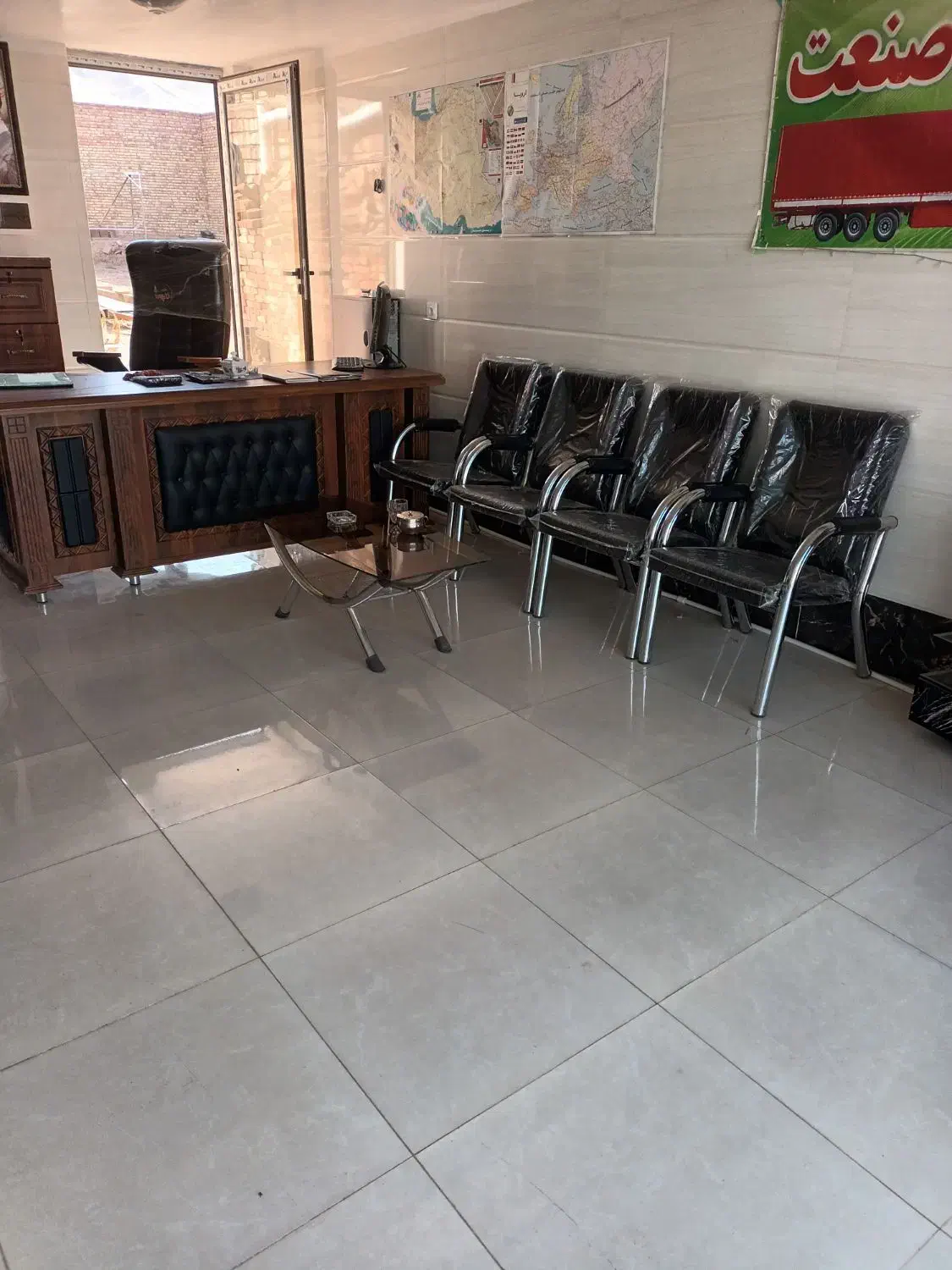 استخدام منشی دفتری مرند|استخدام بازاریابی و فروش|مرند, |دیوار