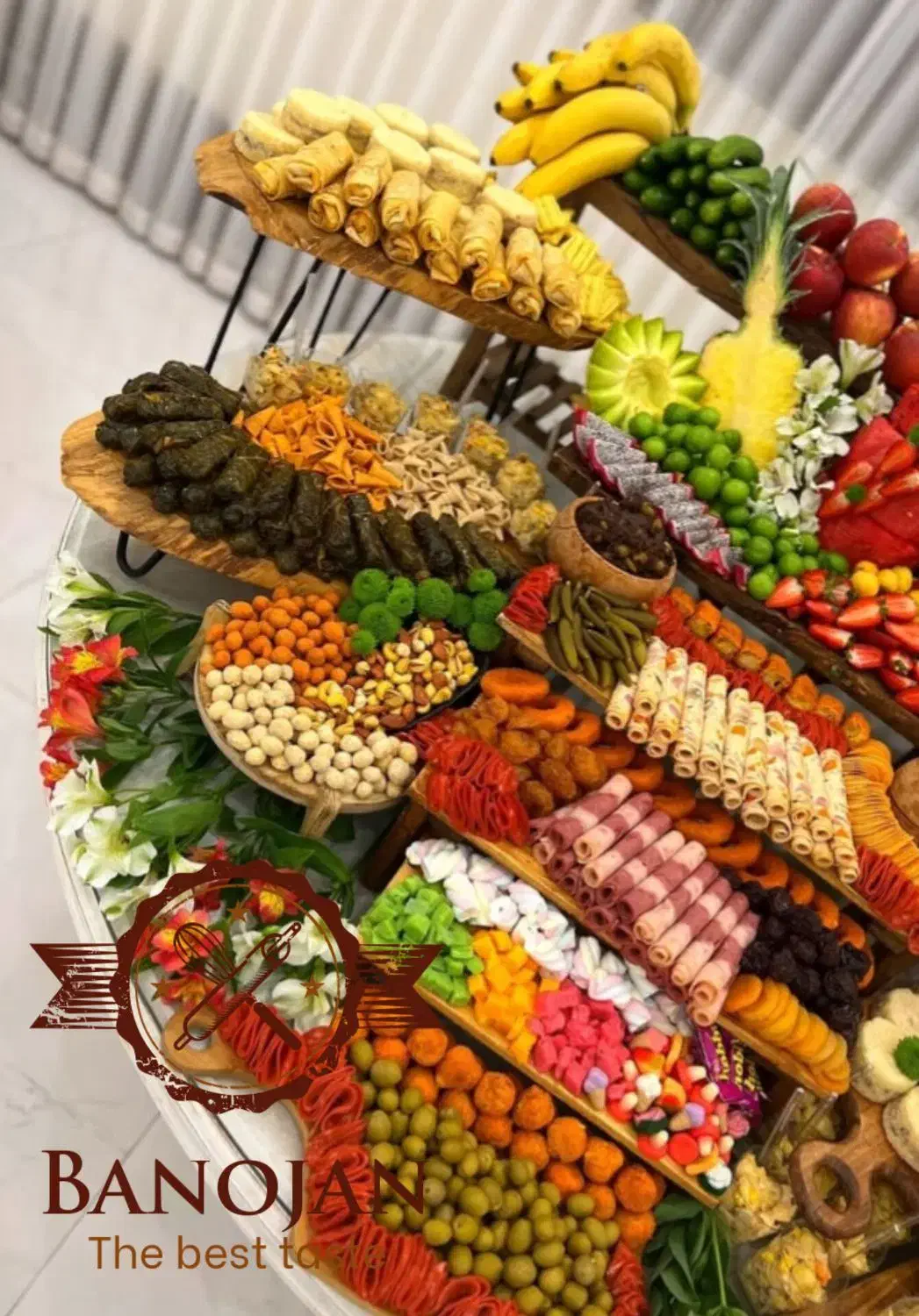 بانوجان فینگر فود دسر میوه ارایی حلوا کرایه ظروف|خدمات پذیرایی، مراسم|همدان, |دیوار