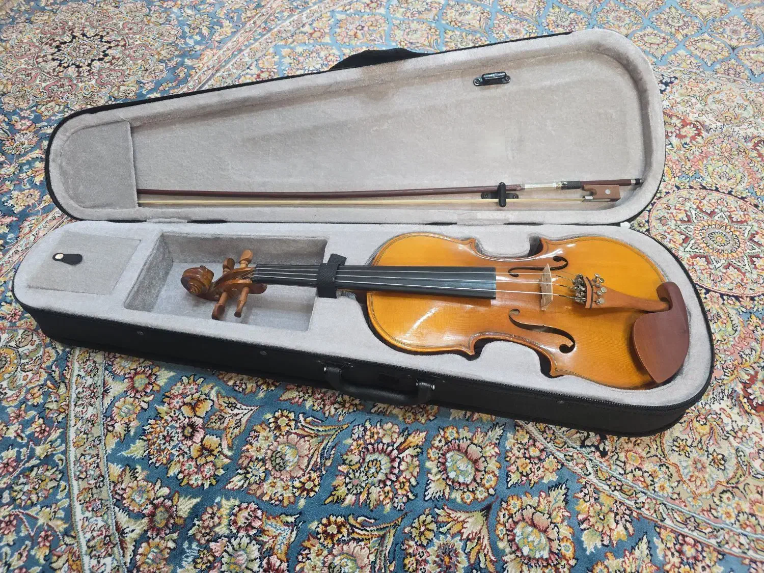 ویولن 4/4، برند Paul Bailly|ویولن|کرمان, |دیوار