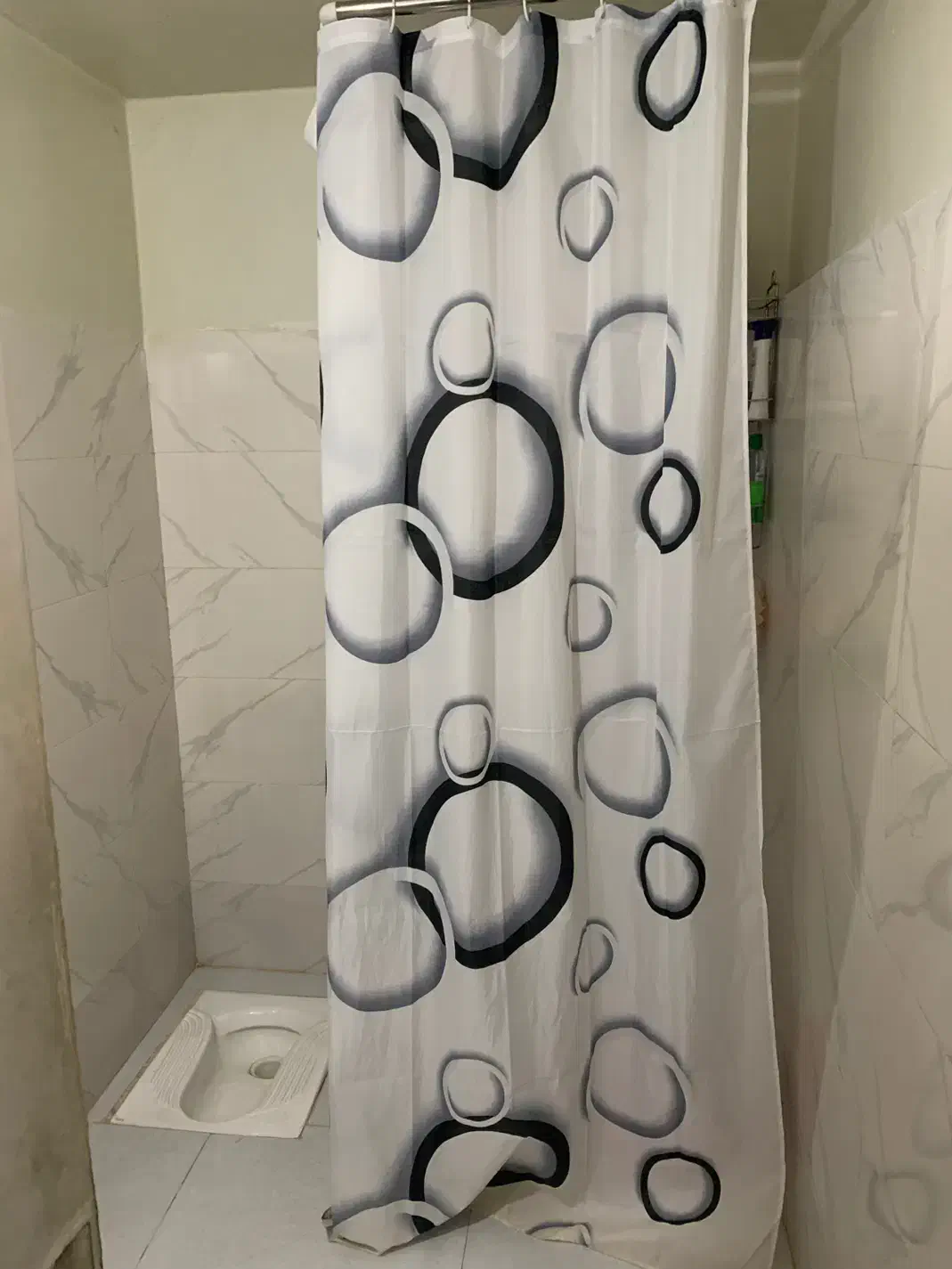 ۸۰ متر/ویلایی/دوخواب/گیو و کادوس/بین دوم و سوم