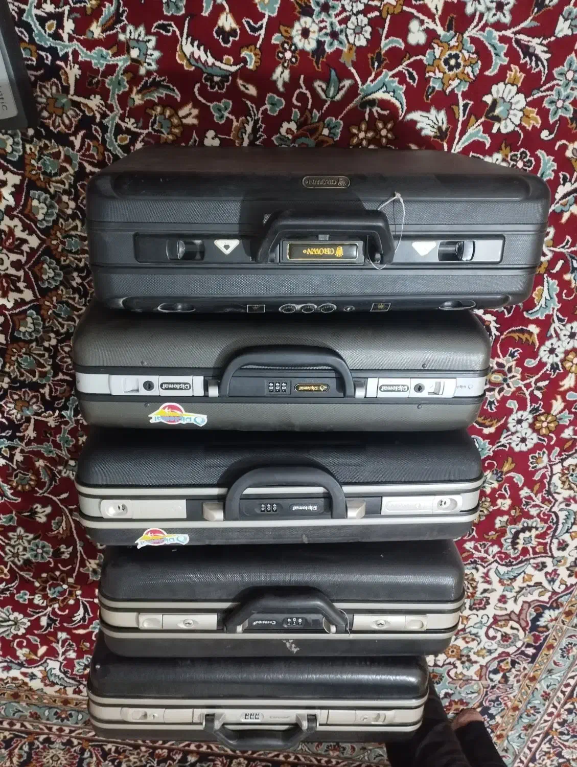 ساک و چمدون|کیف، کفش، کمربند|میناب, |دیوار