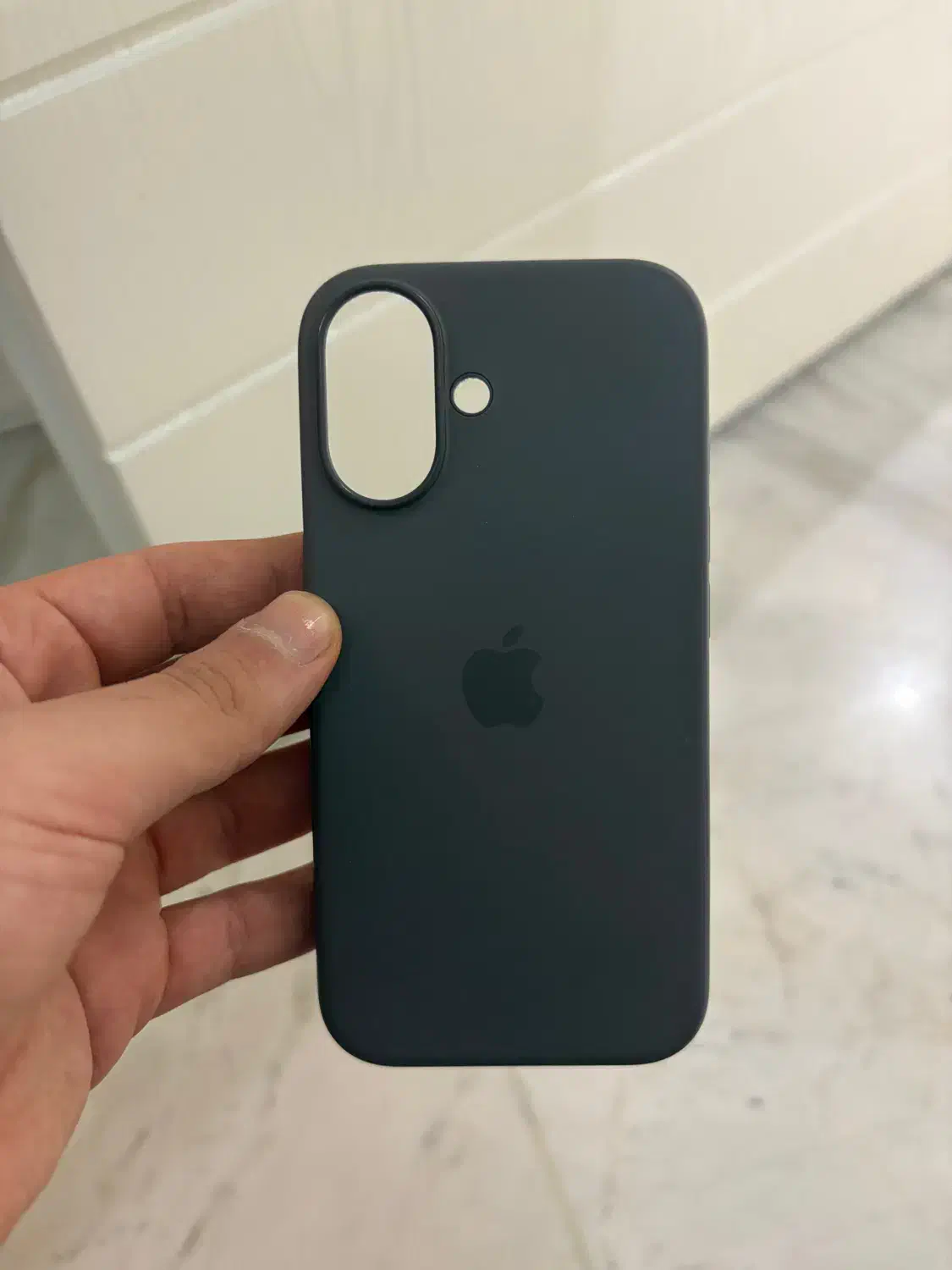 کیس سیلیکونی اوریجینال ایفون iphone 16|لوازم جانبی موبایل و تبلت|شیراز, ستارخان|دیوار